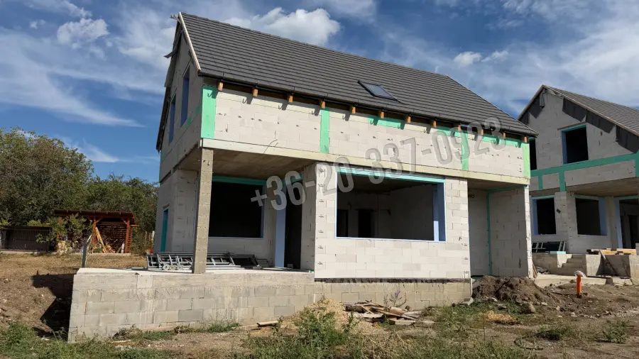 eladó új építésű ikerház, Pásztó